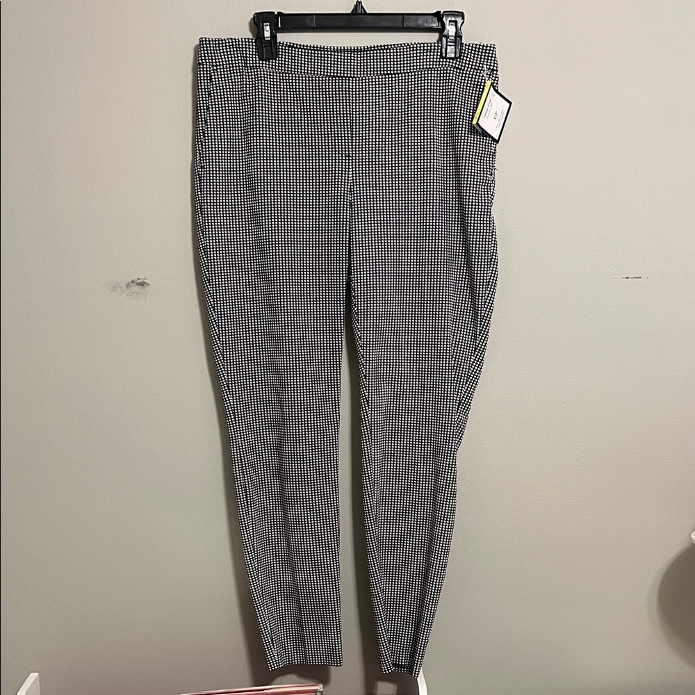 NWT Alfani Black and White Checkered Pants 12P